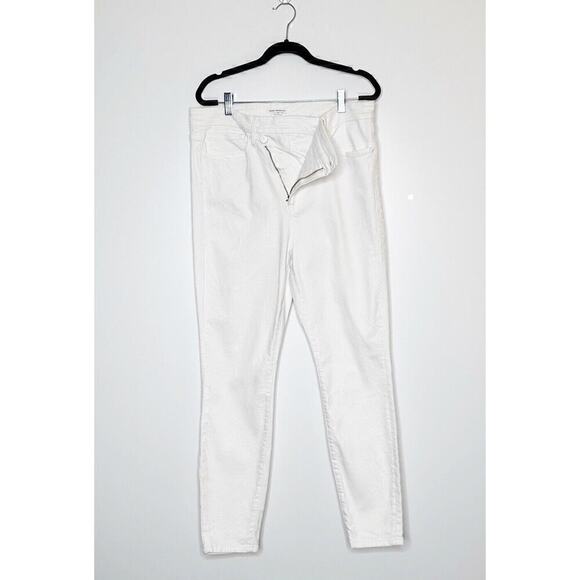 NWT Good American Good Legs Cross Over Waist Skinny Jeans Women's White Size 15 - Picture 4 of 9
